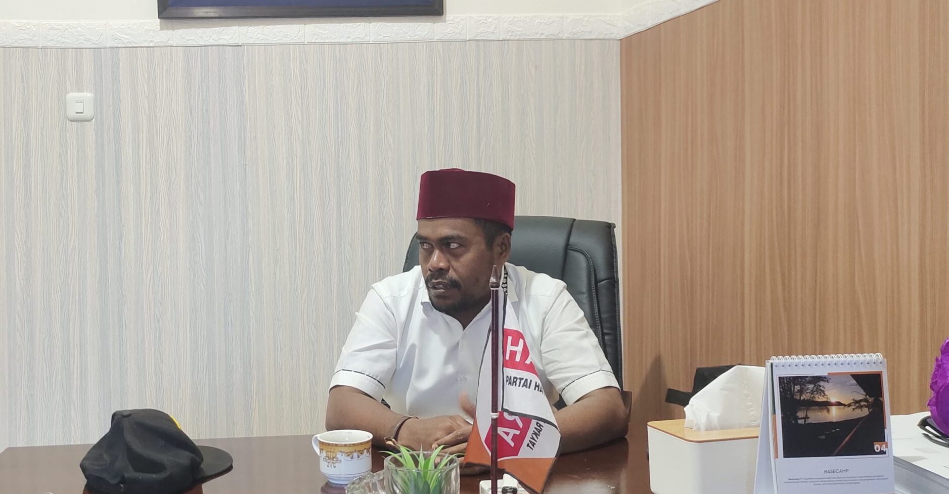 Muamar Khadafi Menduga Menteri Bahlil Terlibat Konflik Kepentingan